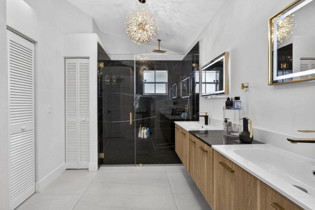 18 Selby Lane, Palm Beach Gardens, FL 33418 Photo