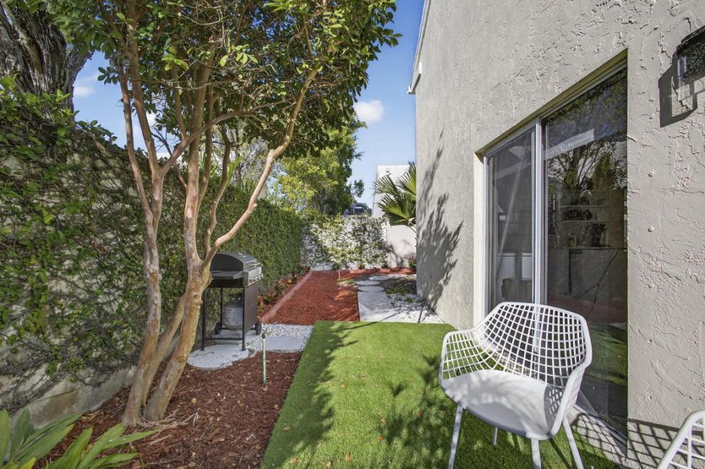 18 Selby Lane, Palm Beach Gardens, FL 33418 Photo