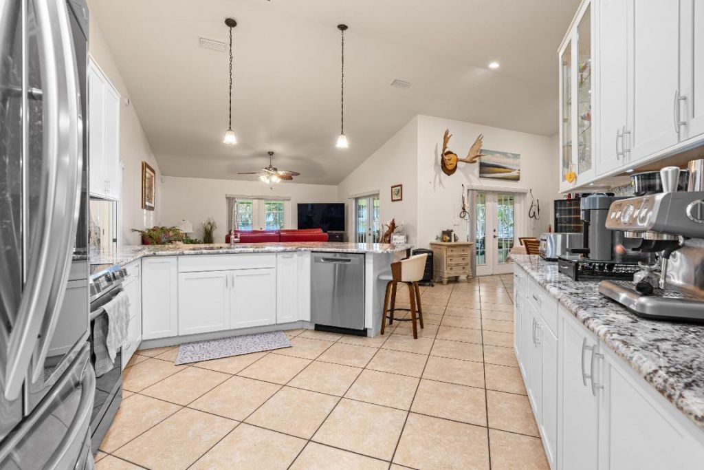 1360 Lake Josephine Drive, Sebring, FL 33875 Photo