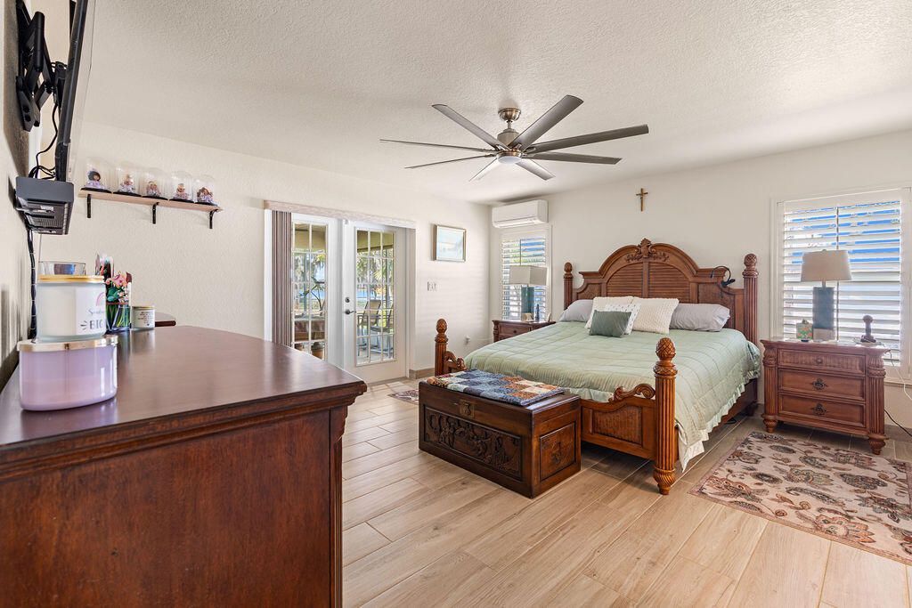 1360 Lake Josephine Drive, Sebring, FL 33875 Photo