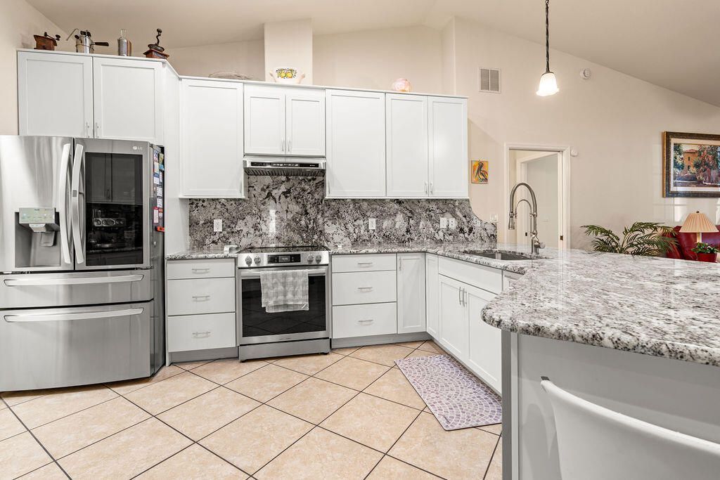 1360 Lake Josephine Drive, Sebring, FL 33875 Photo