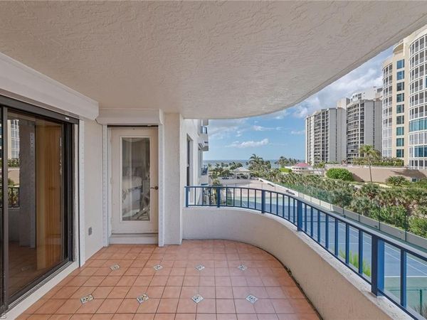 4451 Gulf Shore BLVD N, Unit 505, NAPLES, FL 34103