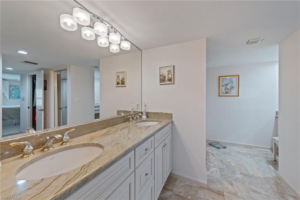 4451 Gulf Shore Blvd N, Unit 505, Naples, FL 34103 Photo