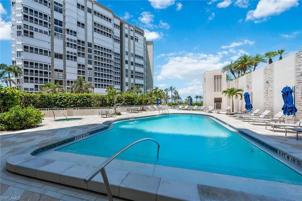 4451 Gulf Shore Blvd N, Unit 505, Naples, FL 34103 Photo