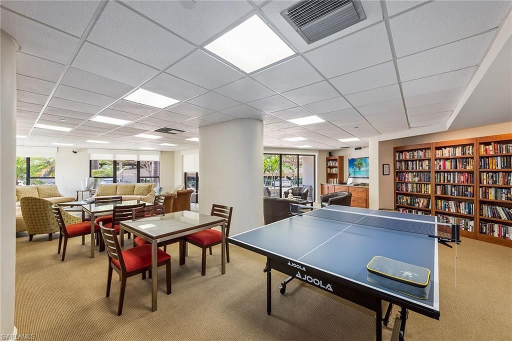 4451 Gulf Shore Blvd N, Unit 505, Naples, FL 34103 Photo