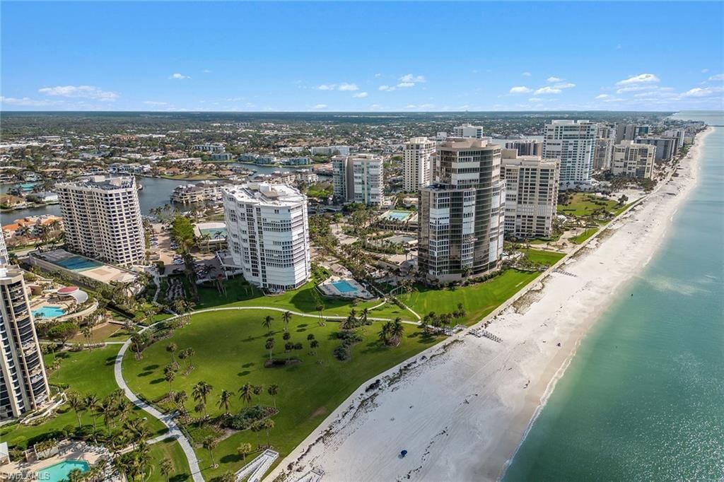 4451 Gulf Shore Blvd N, Unit 505, Naples, FL 34103 Photo