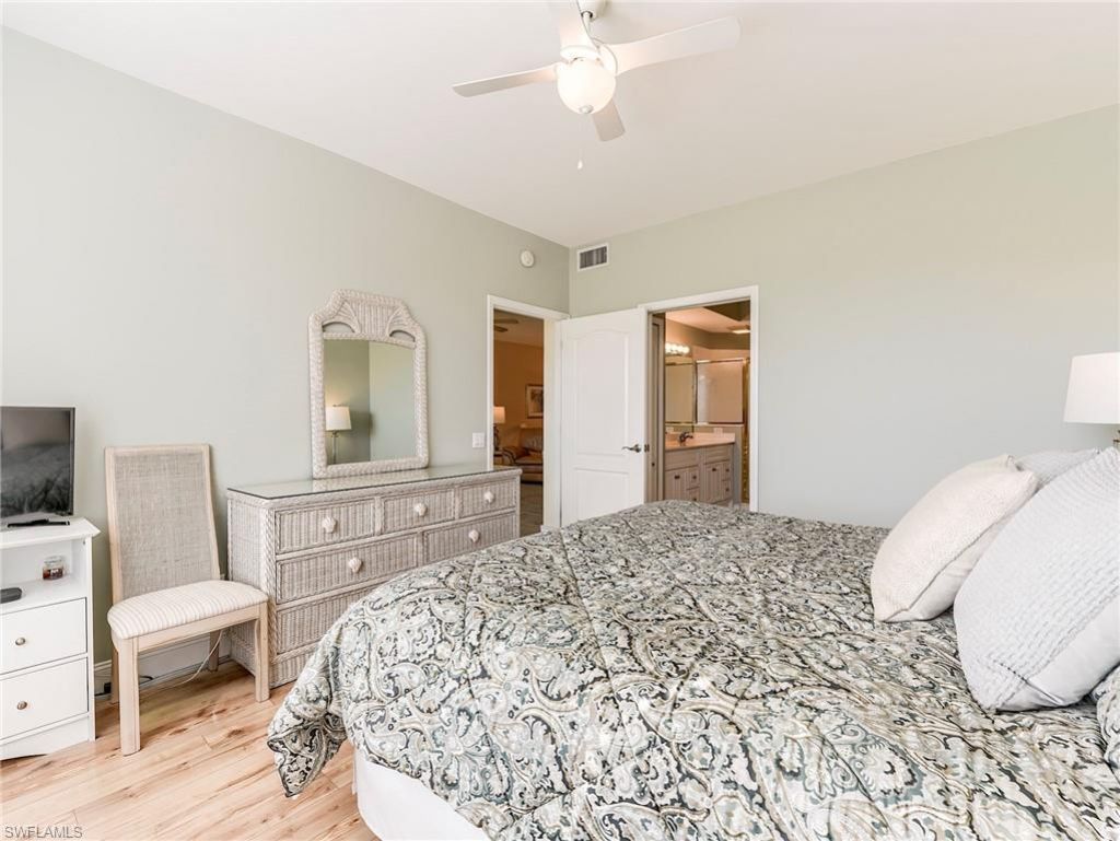 9040 Spring Run Blvd, Unit 404, Estero, FL 34135 Photo