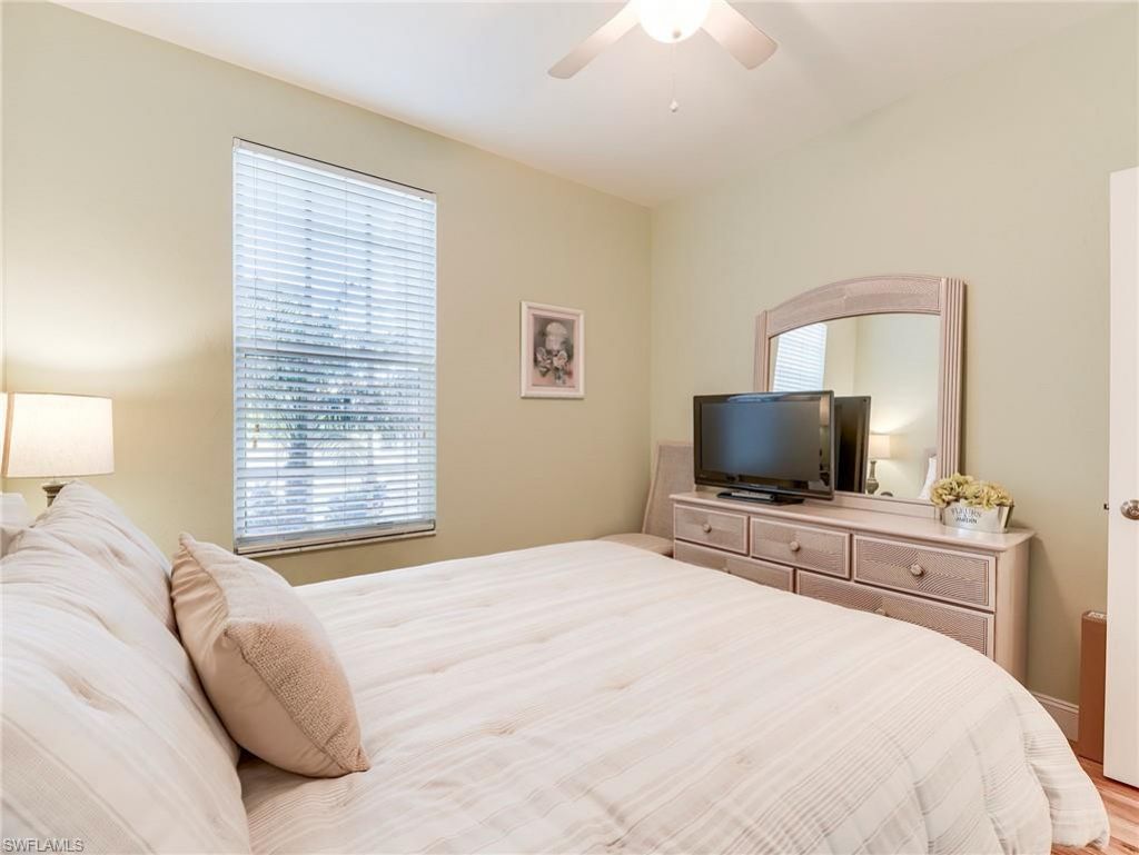 9040 Spring Run Blvd, Unit 404, Estero, FL 34135 Photo