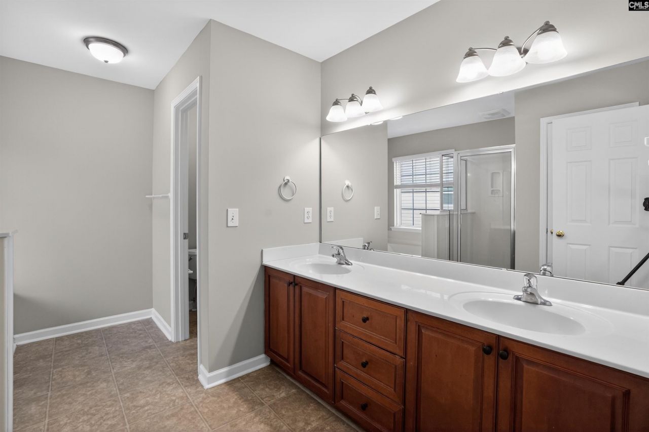 111 Stonemont Drive  Photo 27