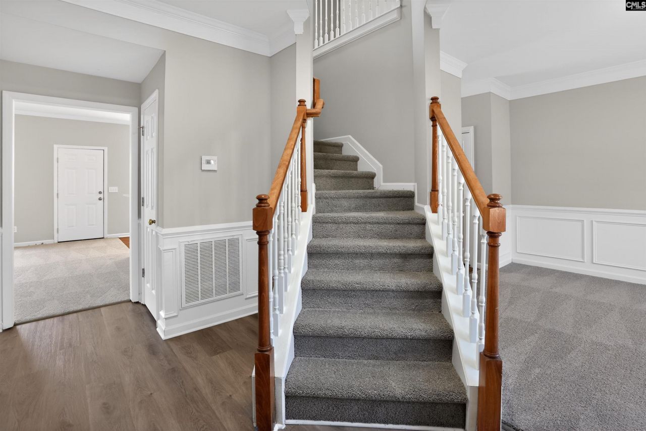 111 Stonemont Drive  Photo 33