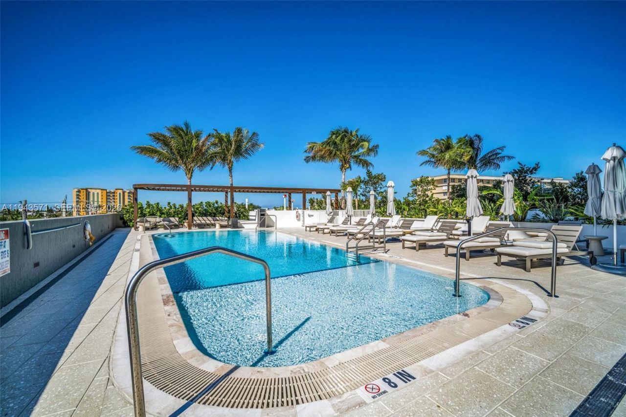 900 N Ocean Blvd, Unit 1605, Pompano Beach, FL 33062 Photo