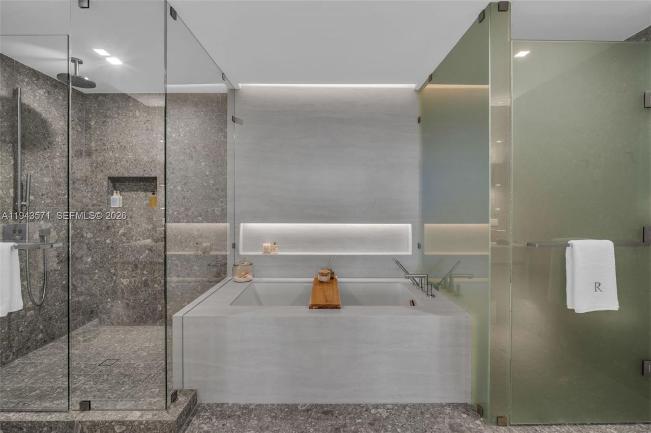 900 N Ocean Blvd, Unit 1605, Pompano Beach, FL 33062 Photo