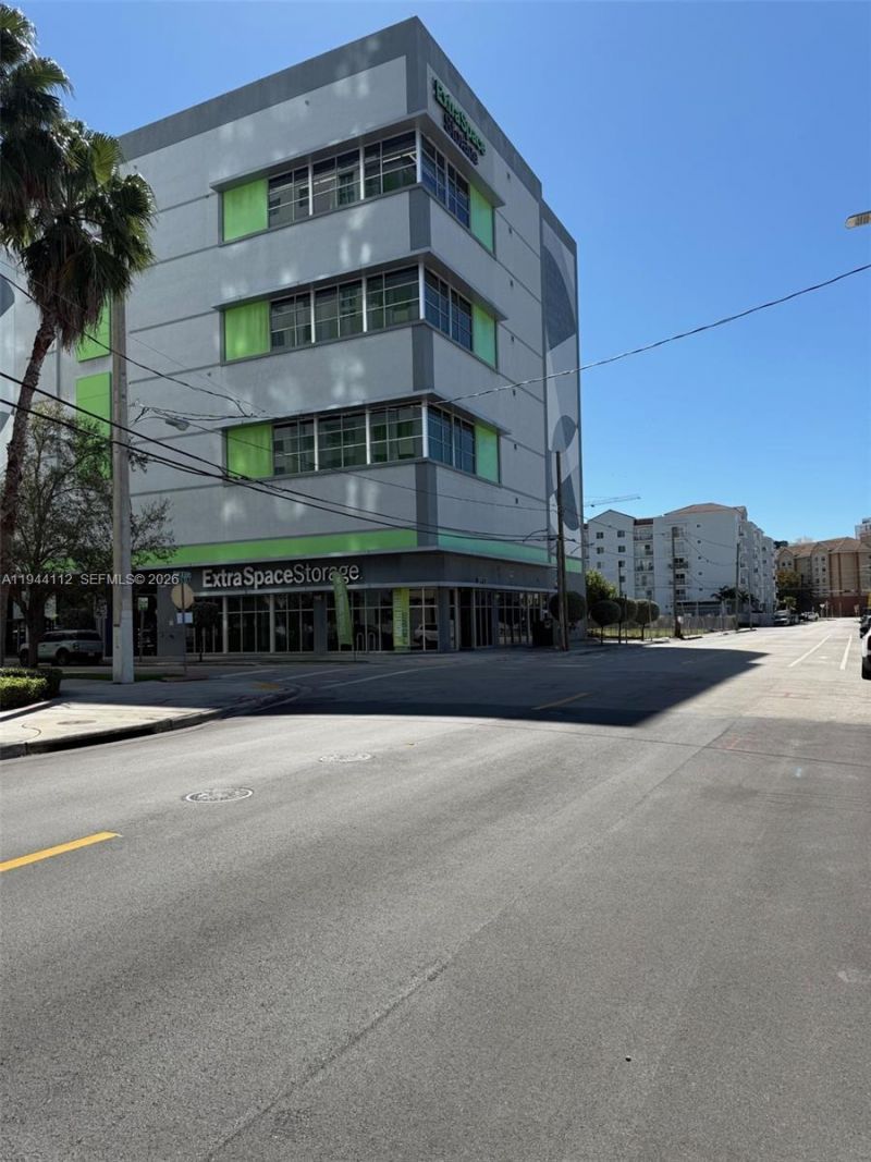 1036 SW 3rd Ave, Miami, FL 33130 Photo