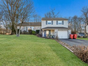 1454 KINGSLEY DRIVE, WARMINSTER, PA 18974