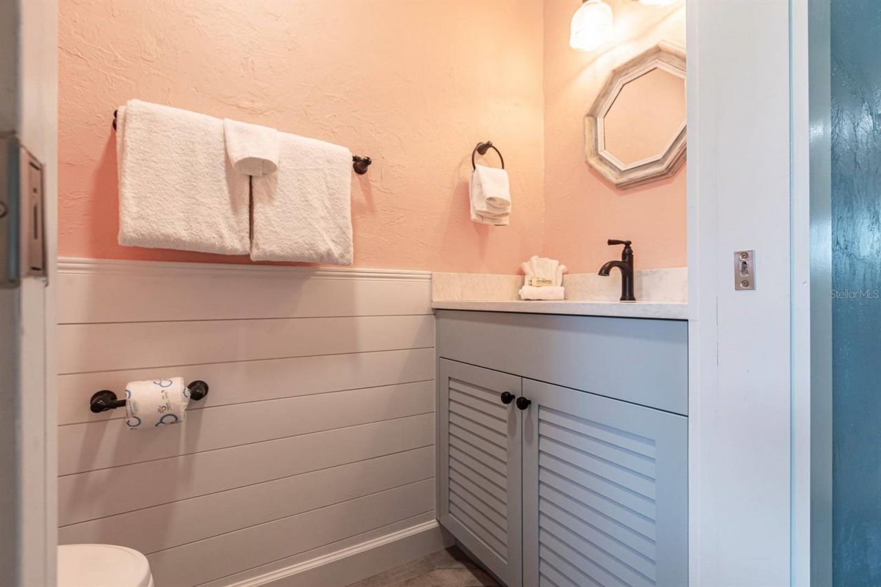 6006 Midnight Pass Road, Unit 44, Sarasota, FL 34242 Photo