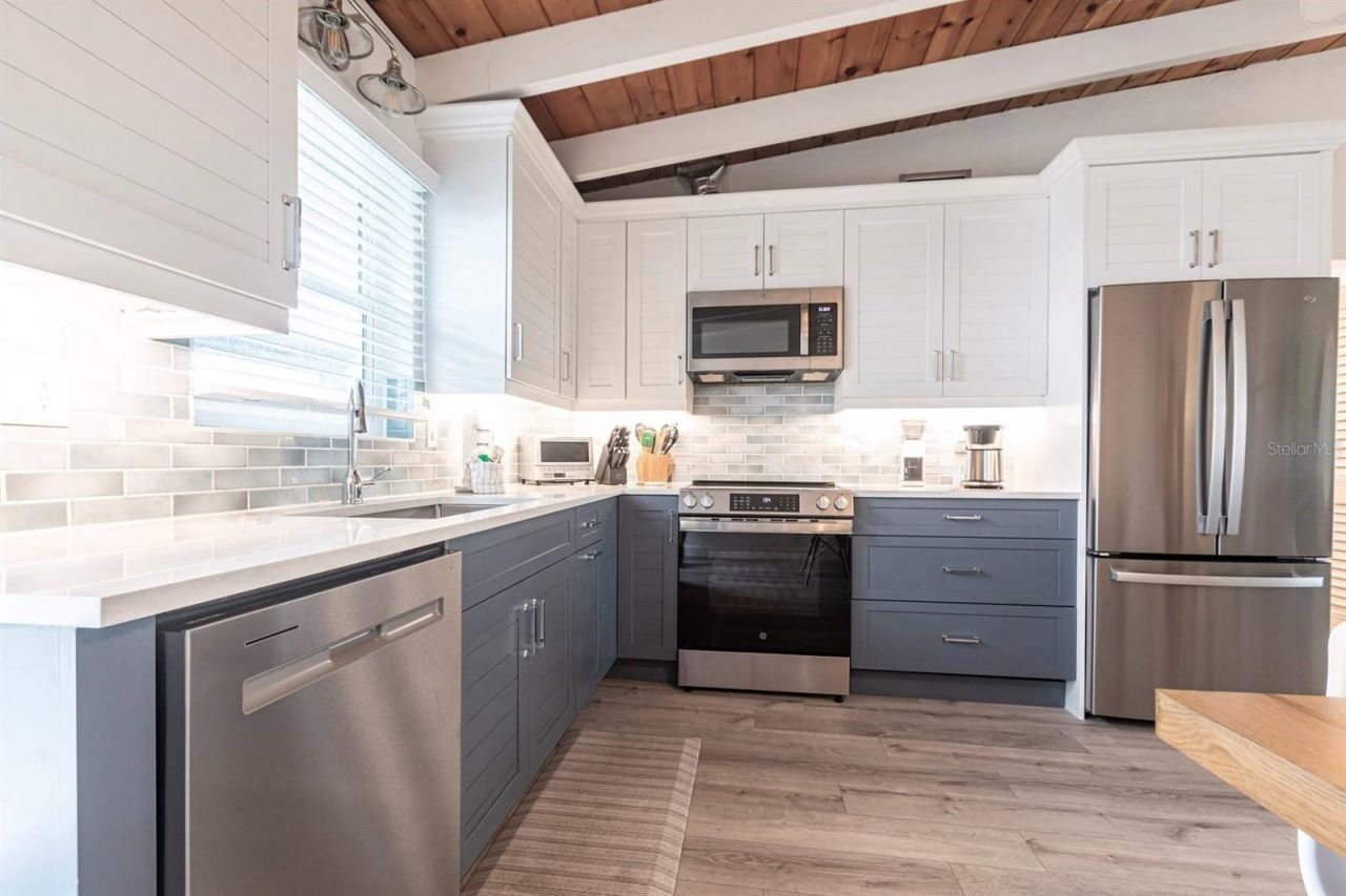 6006 Midnight Pass Road, Unit 44, Sarasota, FL 34242 Photo