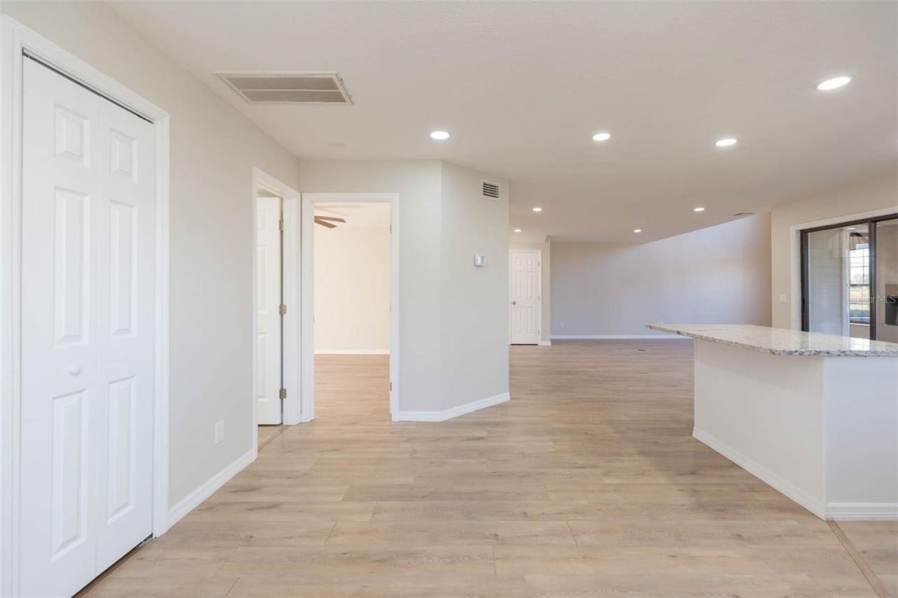 6545 Brentwood Drive, Zephyrhills, FL 33542 Photo