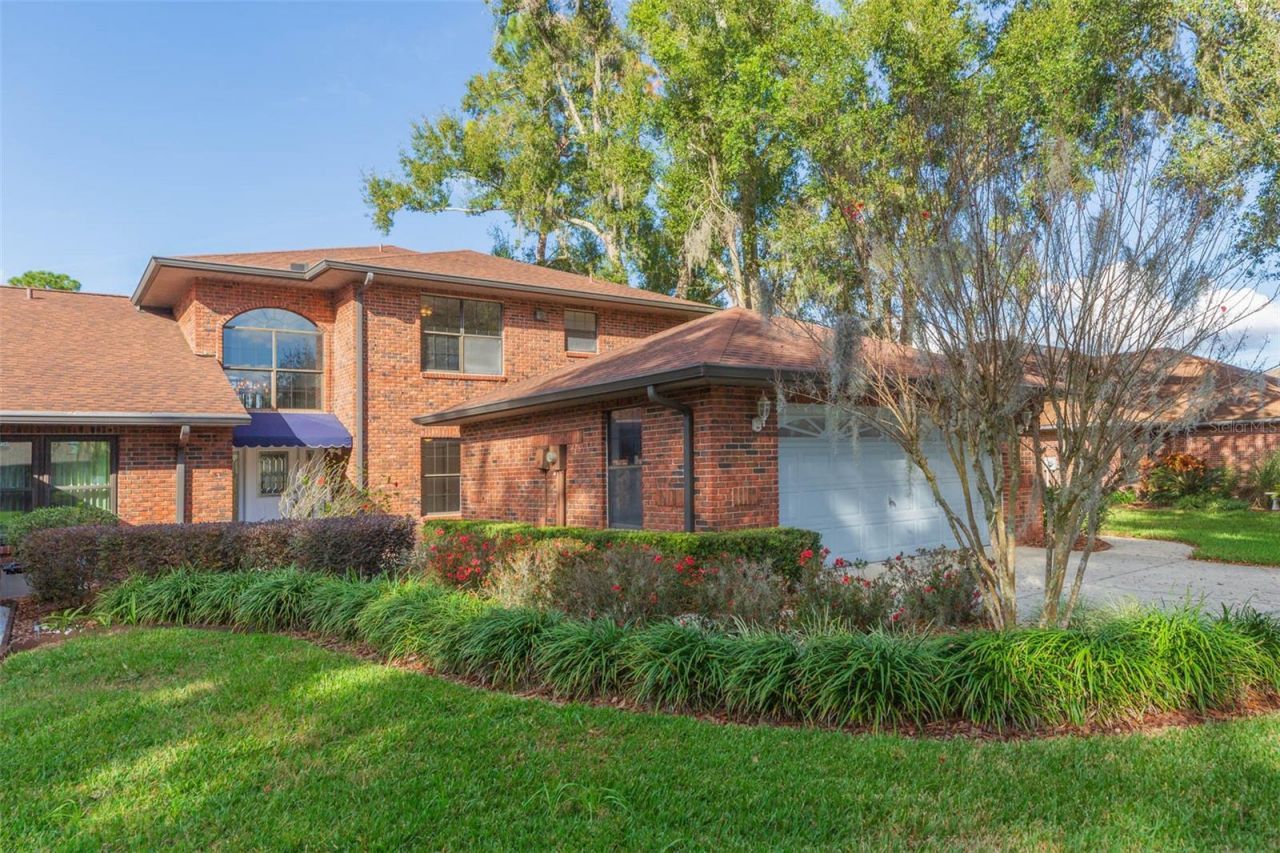 6545 Brentwood Drive, Zephyrhills, FL 33542 Photo