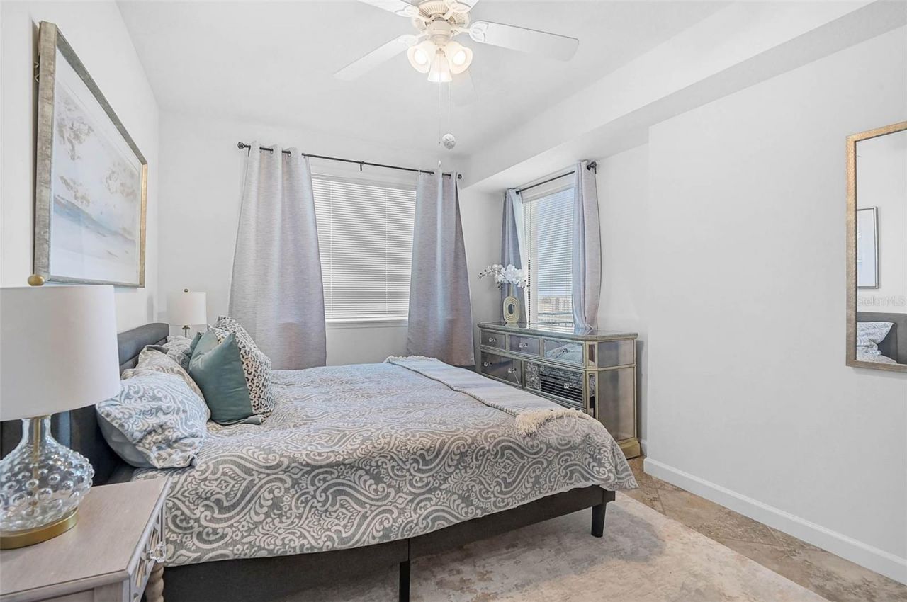 750 N Tamiami Trail, Unit 1516, Sarasota, FL 34236 Photo