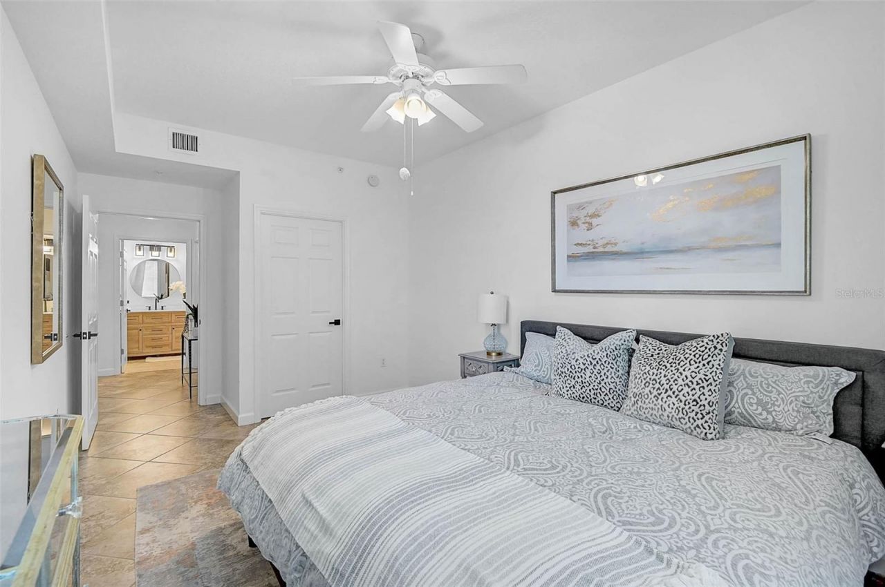 750 N Tamiami Trail, Unit 1516, Sarasota, FL 34236 Photo