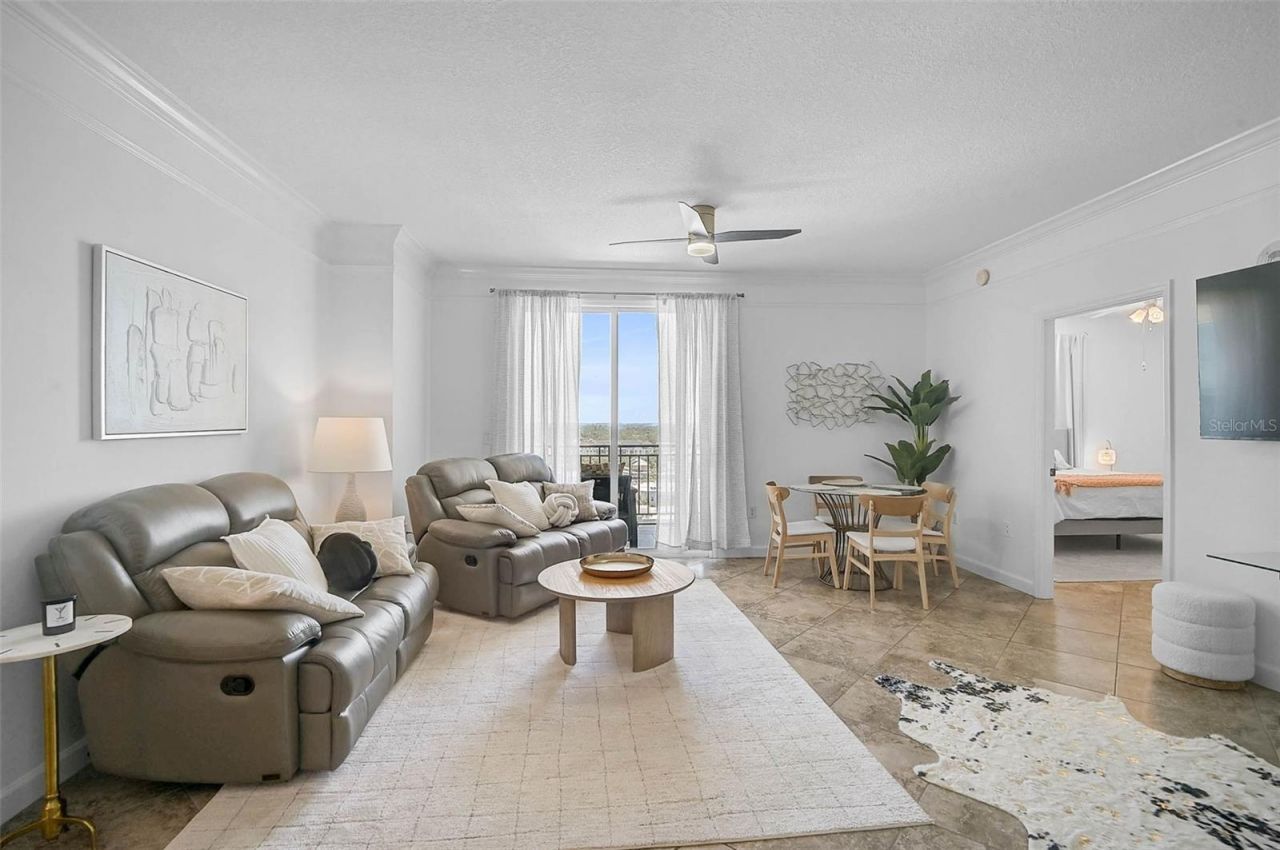 750 N Tamiami Trail, Unit 1516, Sarasota, FL 34236 Photo