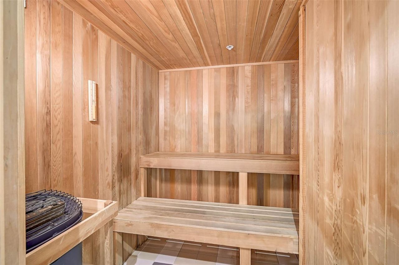 750 N Tamiami Trail, Unit 1516, Sarasota, FL 34236 Photo