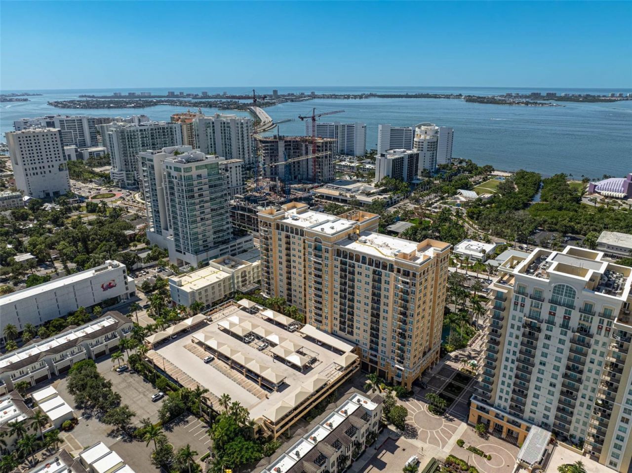 750 N Tamiami Trail, Unit 1516, Sarasota, FL 34236 Photo