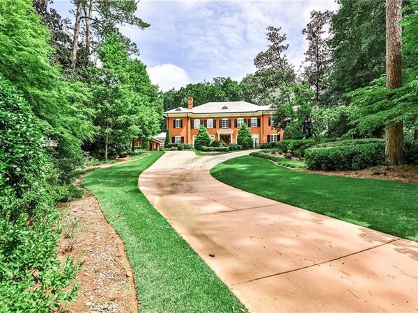 3370 Habersham Road NW, Atlanta, GA 30305