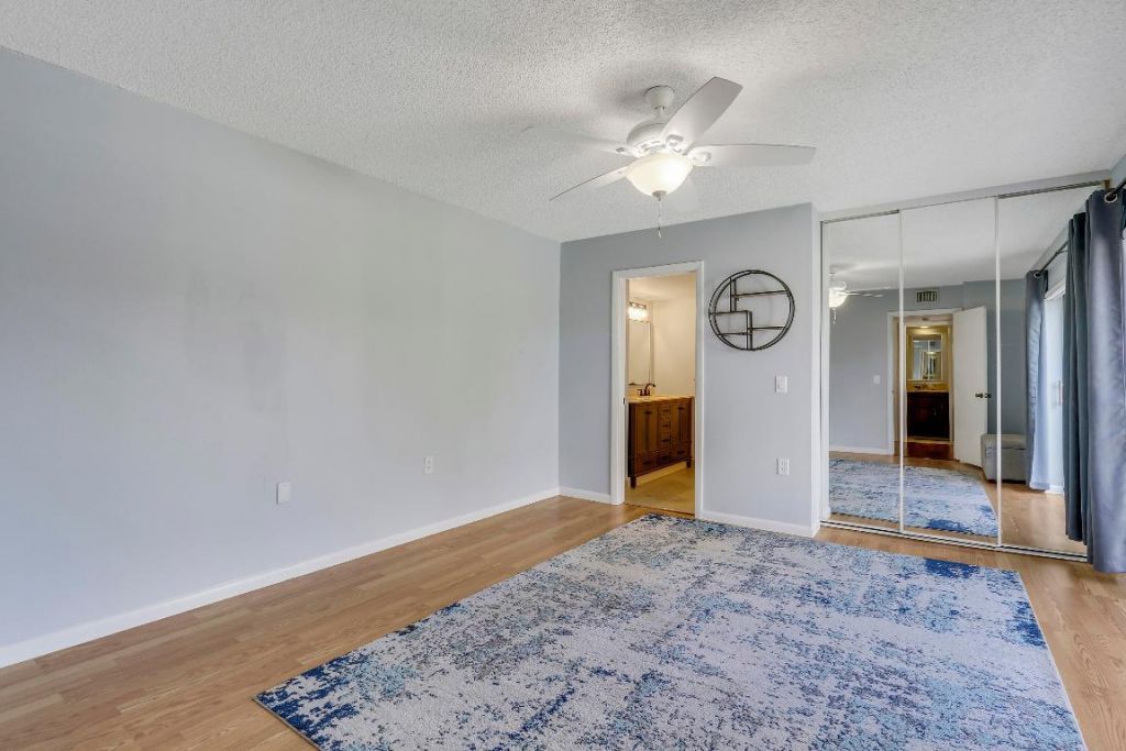 2404 24th Way, West Palm Beach, FL 33407 Photo