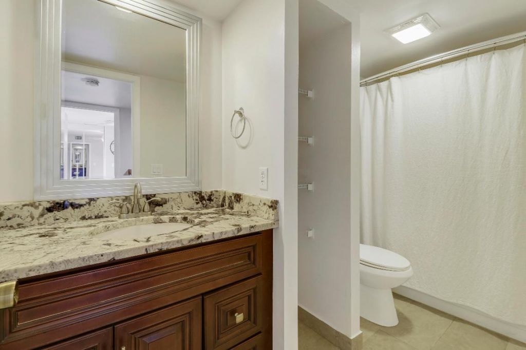 2404 24th Way, West Palm Beach, FL 33407 Photo