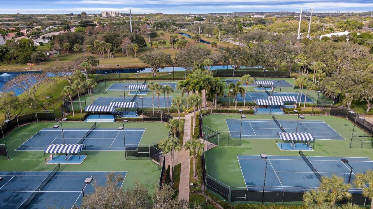 2404 24th Way, West Palm Beach, FL 33407 Photo