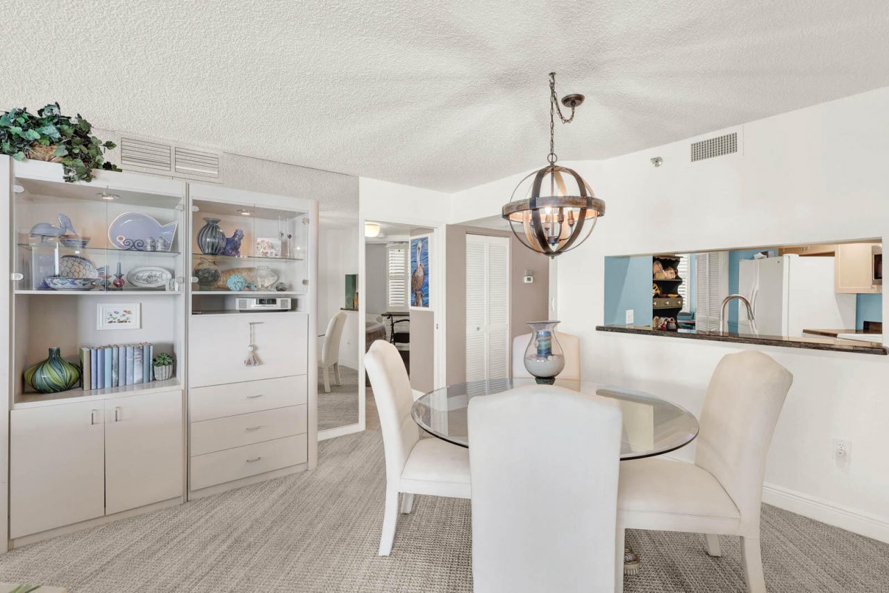 8880 S Ocean Drive, Unit 1004, Jensen Beach, FL 34957 Photo