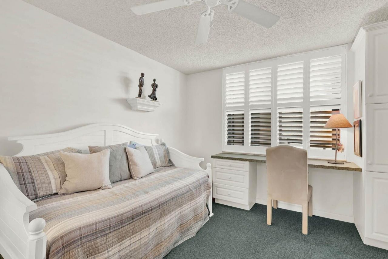 8880 S Ocean Drive, Unit 1004, Jensen Beach, FL 34957 Photo