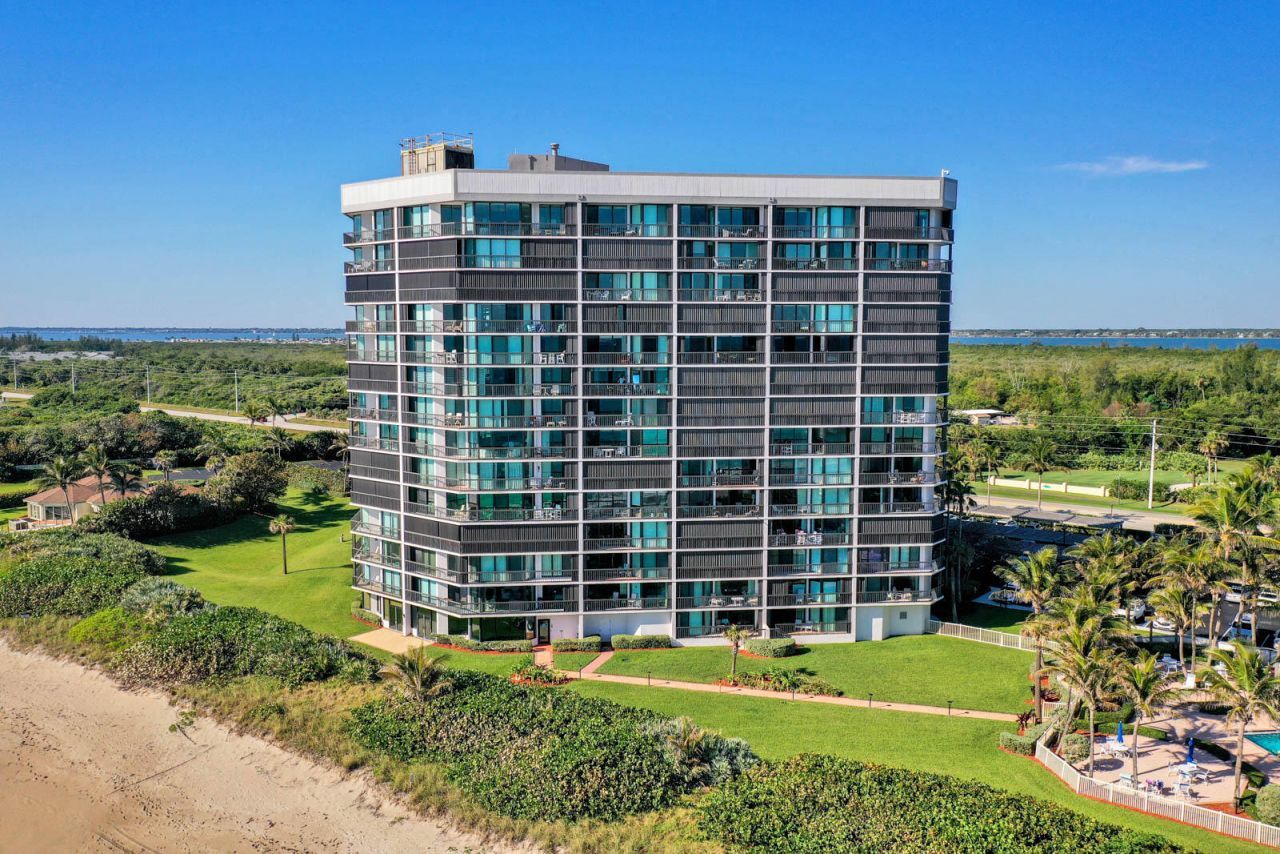 8880 S Ocean Drive, Unit 1004, Jensen Beach, FL 34957 Photo