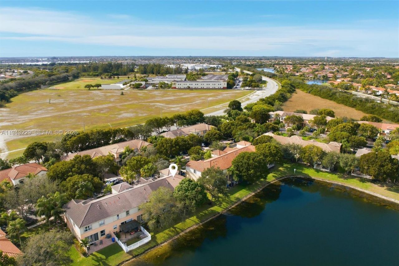 16367 SW 48th St, Miramar, FL 33027 Photo