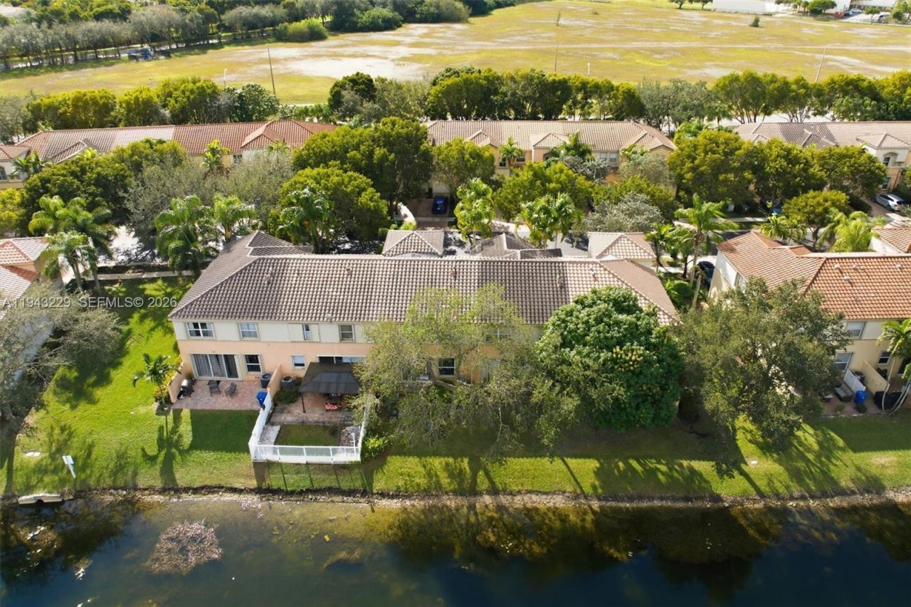 16367 SW 48th St, Miramar, FL 33027 Photo