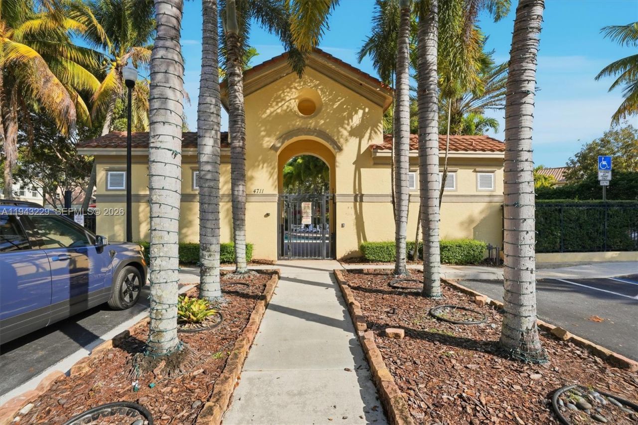 16367 SW 48th St, Miramar, FL 33027 Photo