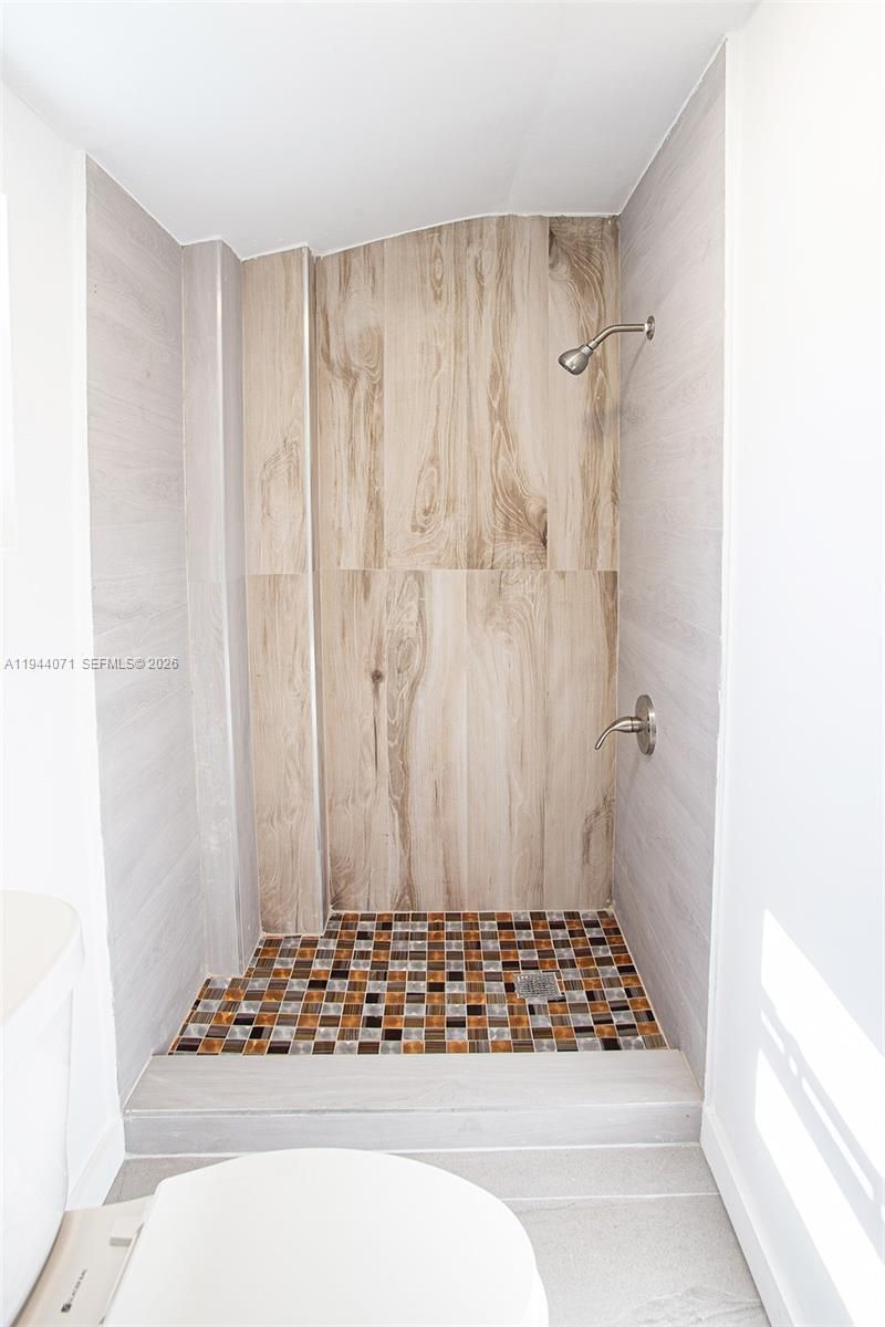 2620 SW 9th St, Miami, FL 33135 Photo