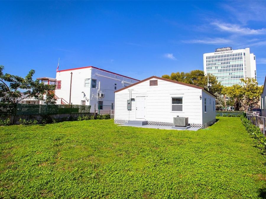 Property Image 25