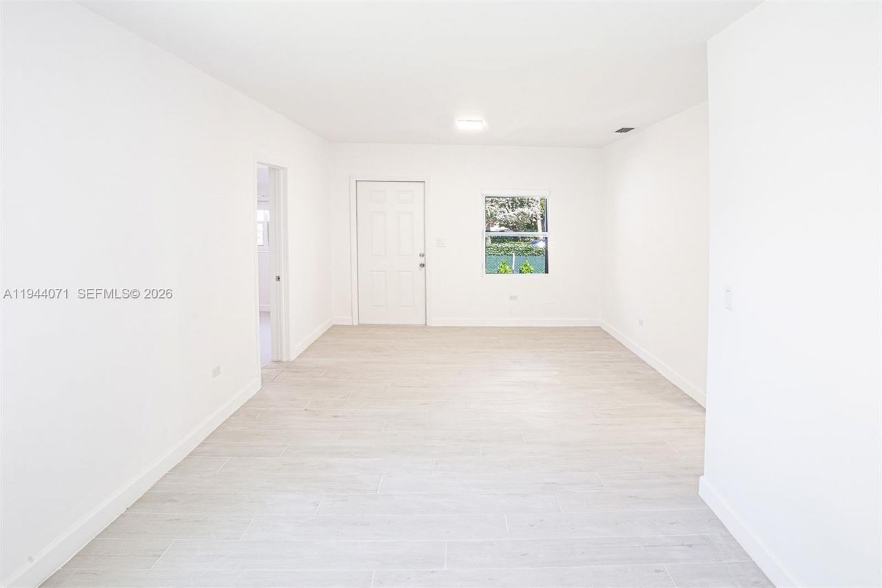 2620 SW 9th St, Miami, FL 33135 Photo