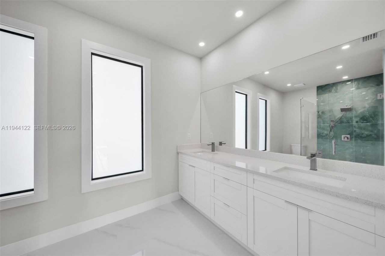 2913 14th W , Lehigh Acres, FL 33971 Photo