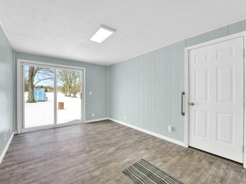 106 N Lake Street, South Amherst, OH 44001 Photo 12