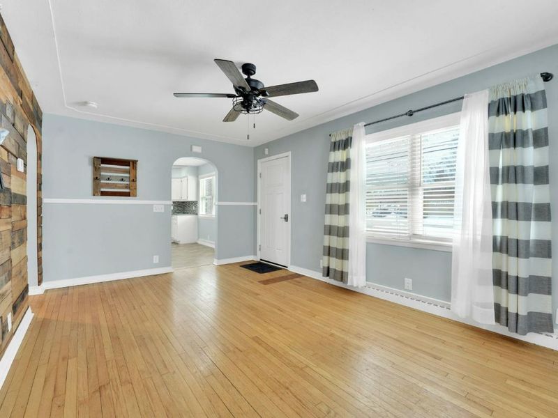 106 N Lake Street, South Amherst, OH 44001 Photo 2