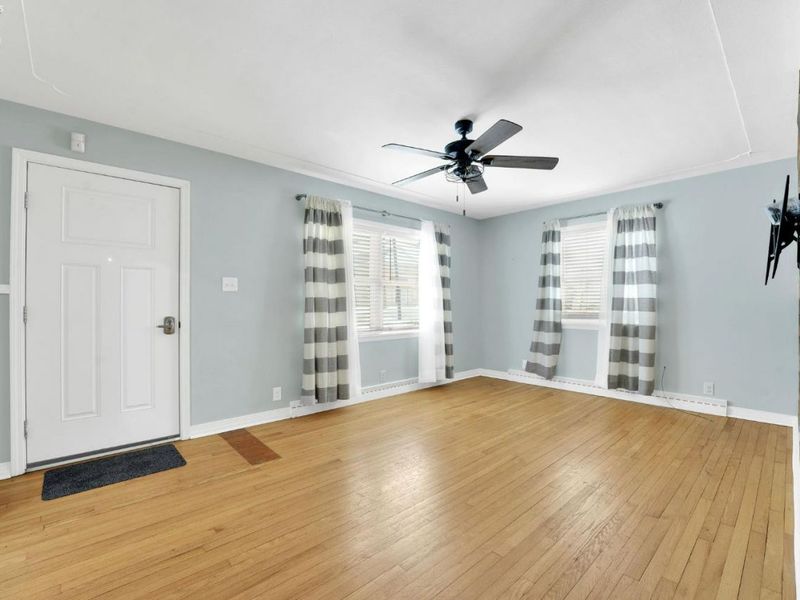 106 N Lake Street, South Amherst, OH 44001 Photo 3