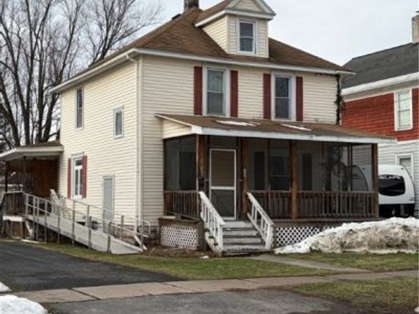 512 Broadway, Oneida, NY 13421