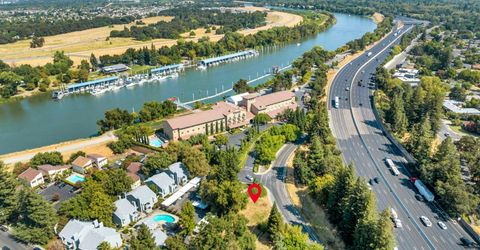 Riverside Blvd, Sacramento, CA 95822 Photo