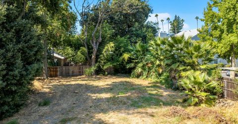 Riverside Blvd, Sacramento, CA 95822 Photo