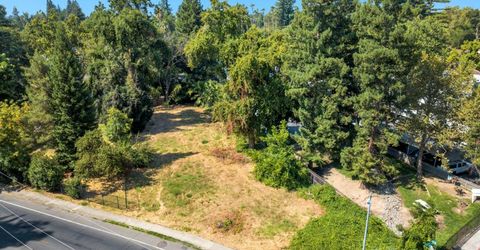 Riverside Blvd, Sacramento, CA 95822 Photo