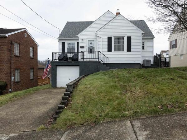 3508 Lindberg Way, Weirton, WV 26062