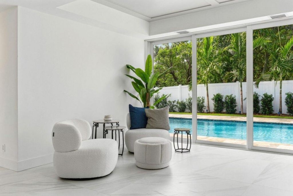 902 SW 27th Place, Boynton Beach, FL 33435 Photo